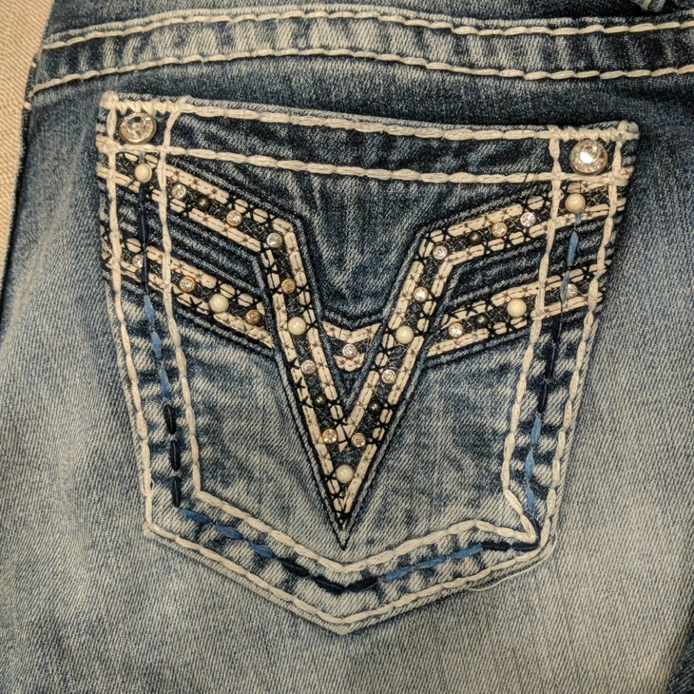 Vigoss Jeans - Picture 2 of 4